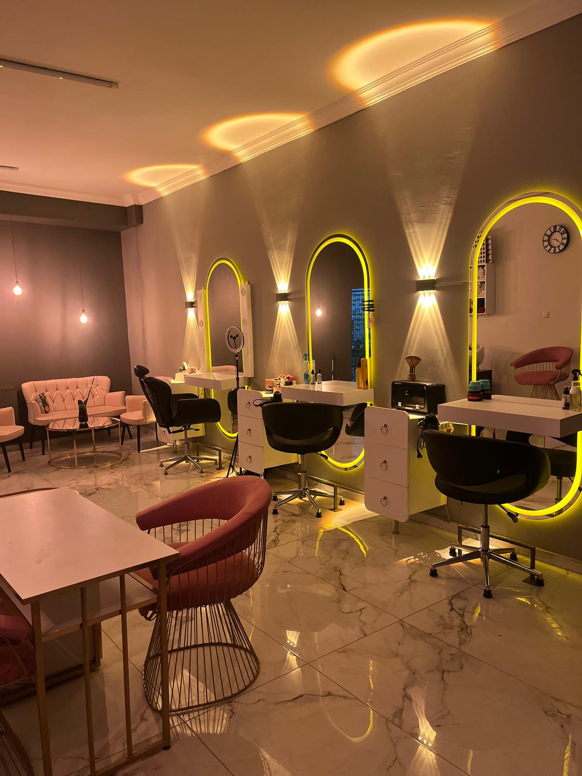 Büşra Yeşiltaş Bayan Coiffeur (Bayan Kuaförü)