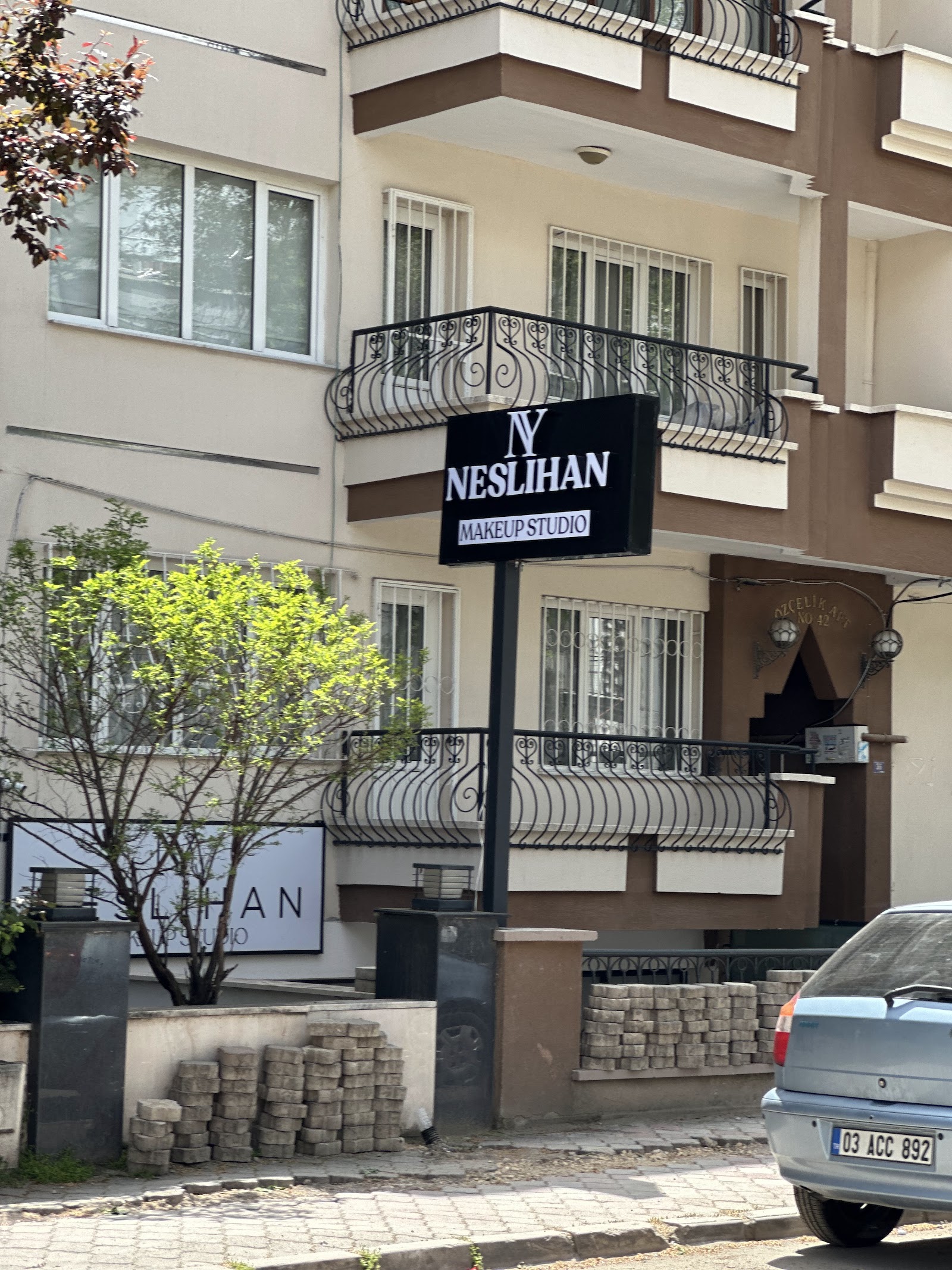 Neslihan makeup studio