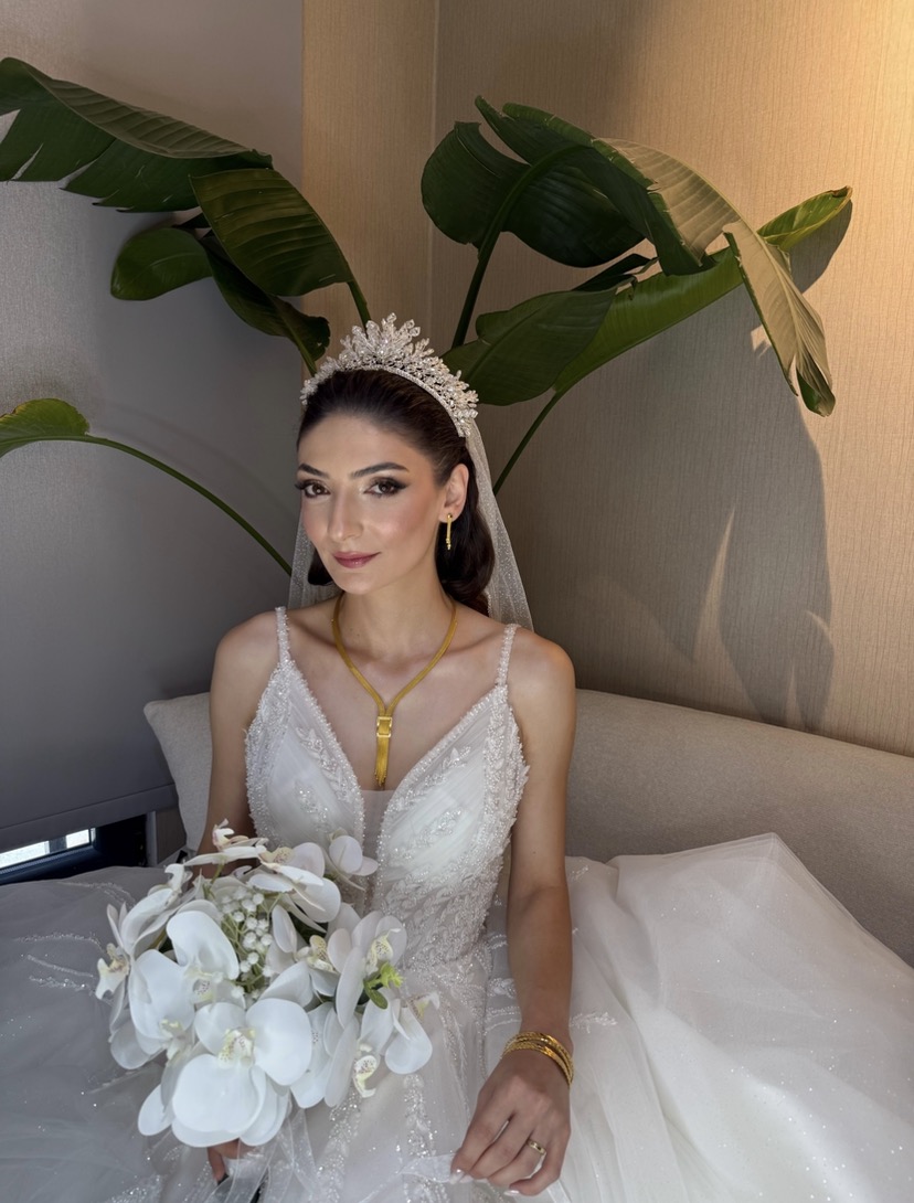 Tilya Makeup / Afyon Profesyonel Makyaj / Afyon Makyaj / Afyon Kalıcı Makyaj / Protez - Jel Tırnak / İpek Kirpik kır düğünü mekanı — Merkez