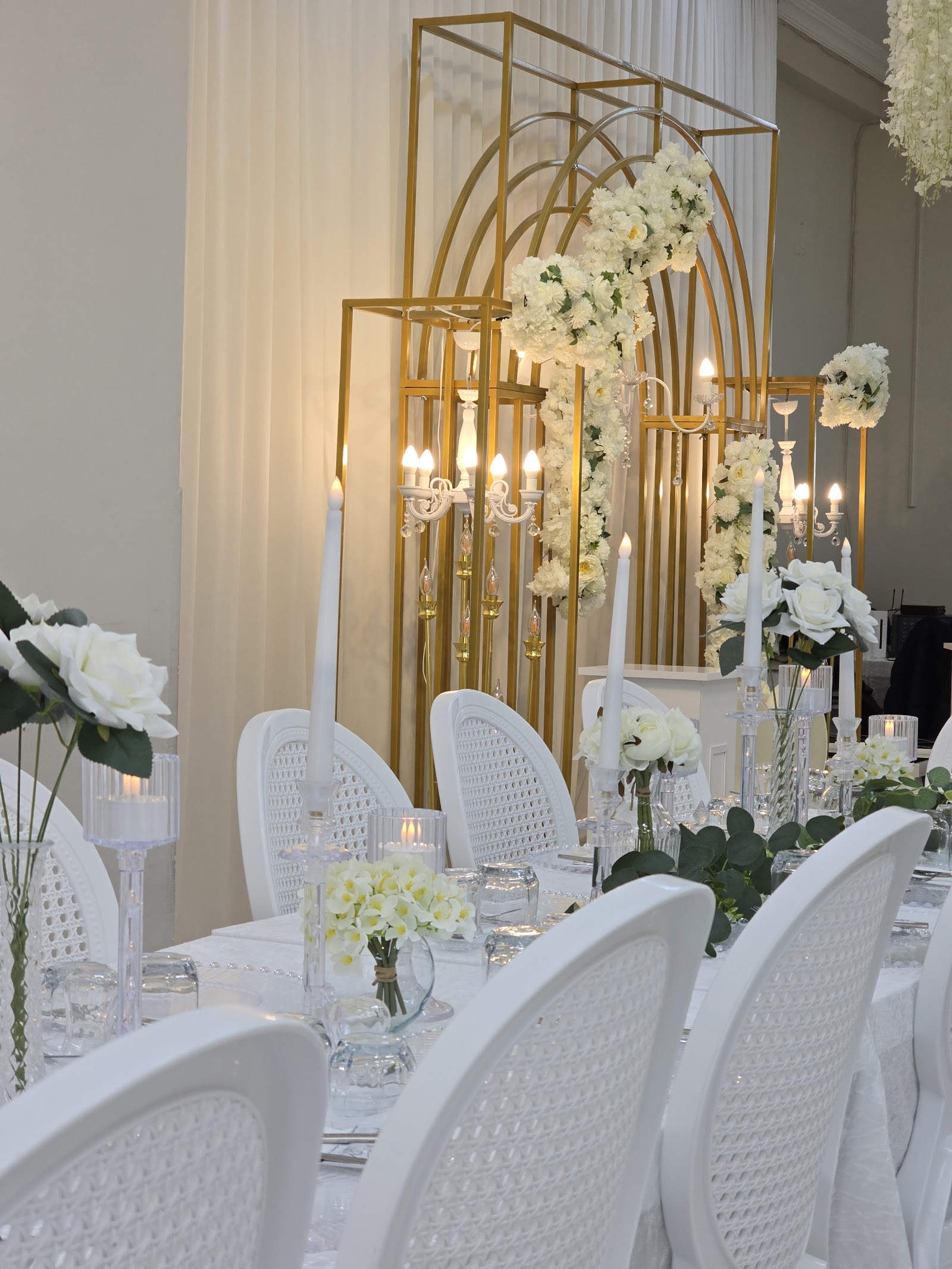 Zarif Davet Evi