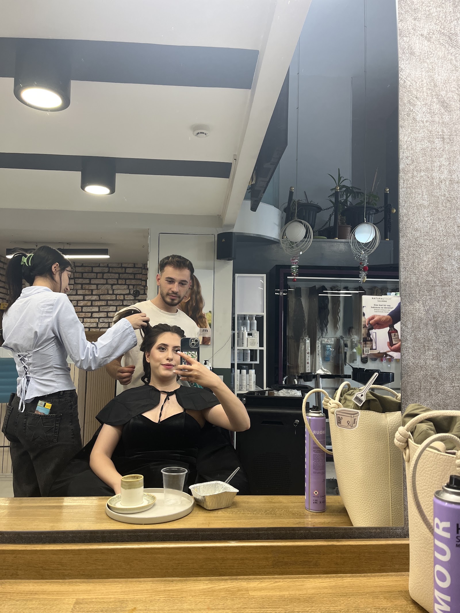 Zirve Bayan Kuaforu